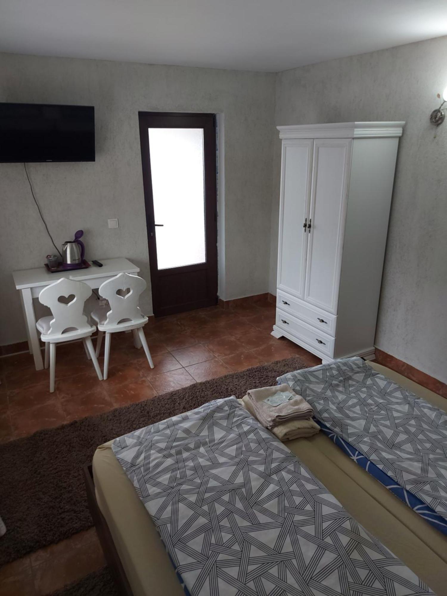 Popas Turistic Terasa Europa Villa ตือร์กูออกนา ภายนอก รูปภาพ